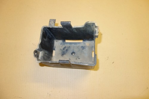 Yamaha FZR250 FZR 250 3LN 2KR battery case holder panel plastic - Picture 2 of 5