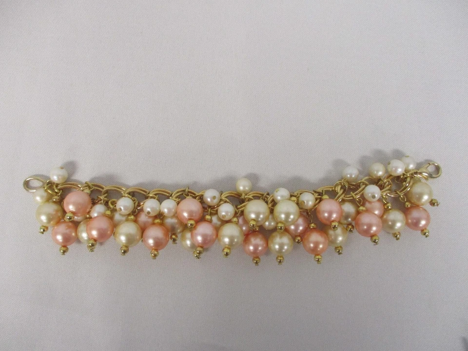 SIGNED JOAN RIVERS PEACH & IVORY PEARL DANGLE CHAIN LINK BRACELET - Image 2 of 4