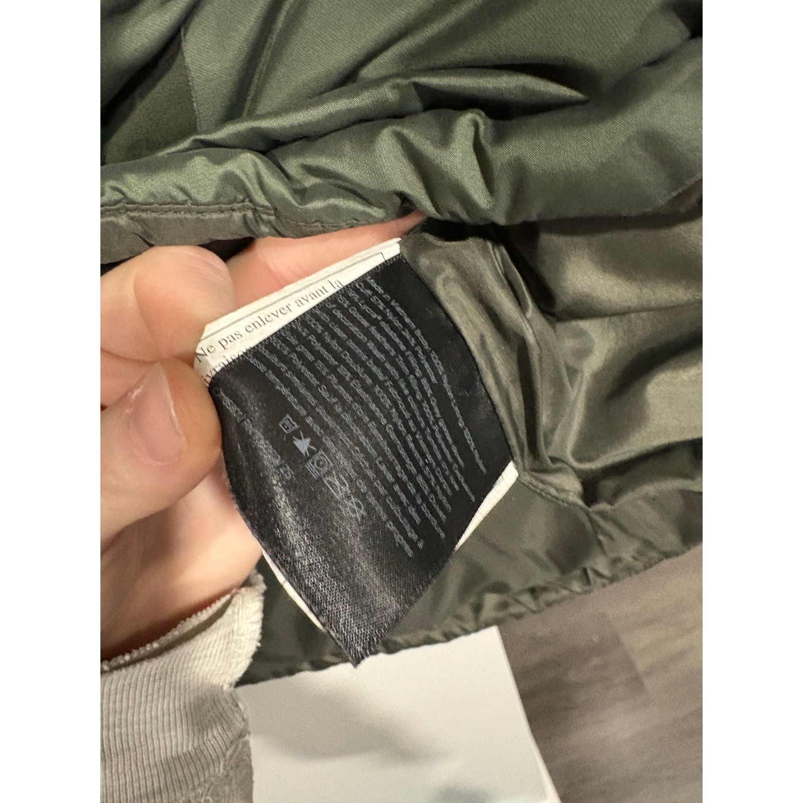 Lululemon Cloudscape Down Puffer Jacket Size 6 - image 6