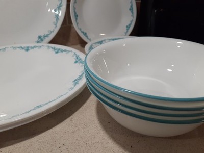 Vintage 16pc Corelle GARDEN LACE Dish Set SERVICE FOR 4 Teal