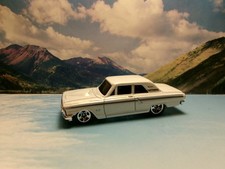 64 FORD THUNDERBOLT  2010 Hot Wheels Hot Auction Series   White
