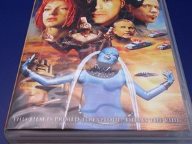 THE FIFTH ELEMENT Sony PlayStation Portable PSP UMD w/Case North American Region