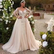 Luxury Long Sleeved Mermaid Wedding Dress with Detachable Train Bride Gown Decal