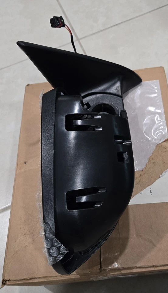 NEW!!! RIGHT Door Mirror Mopar 68325104AA 2014-2022 Jeep Cherokee - Image 2 of 4