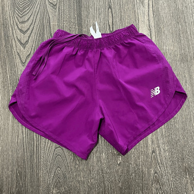 New Balance Shorts Mid Rise Marathon Running Accelerate Athletic Purple Size XS