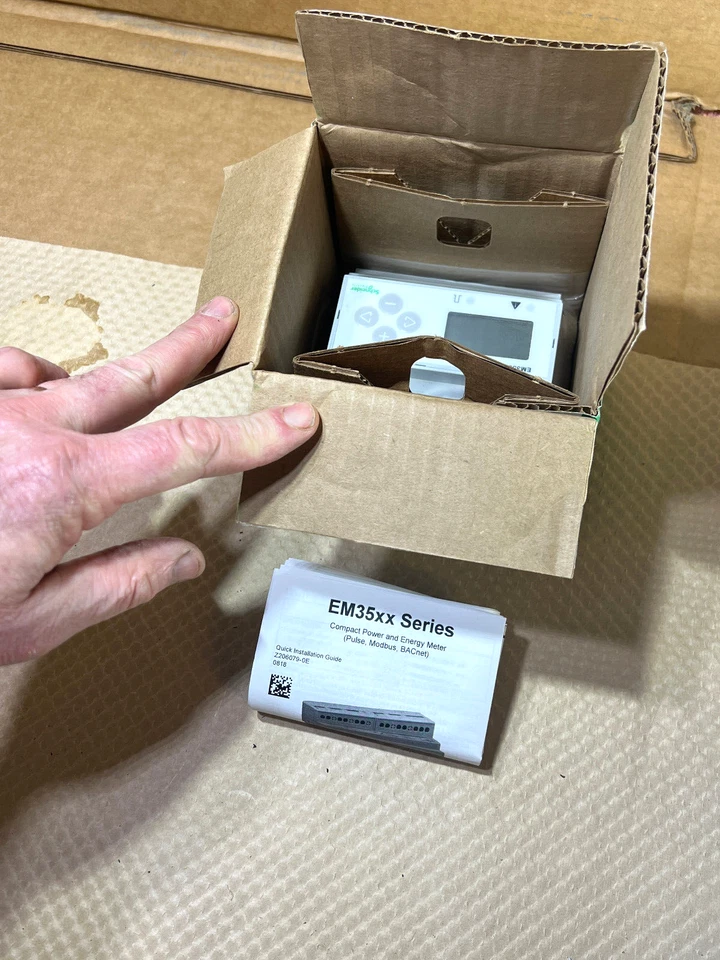 SCHNEIDER ELECTRIC *PowerLogic * EM3502  (NEW IN BOX) * WARRANTY *Free FAST SHIP - Image 2 of 4