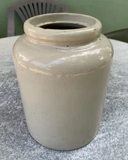 9 1/2” Red Wing Stoneware Mustard Crock Zinc Glaze Rare Pottery Embossed