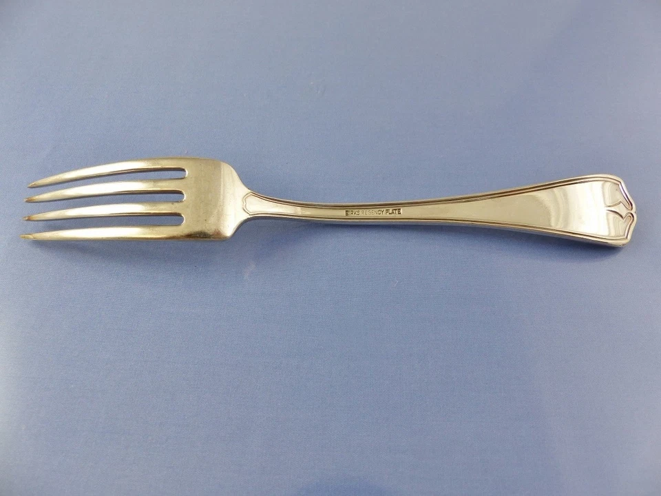 MARLBOROUGH 1978 LUNCHEON FORK BY BIRKS REGENCY PLATE - Image 3 of 4