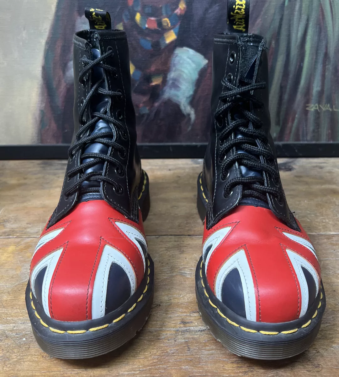 Martens cheap union jack
