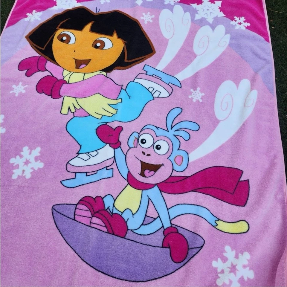 Botas Nickelodeon De Colección Dora La Exploradora Invierno Temática Polar Manta 50x60 pulgadas Foto 3 de 4
