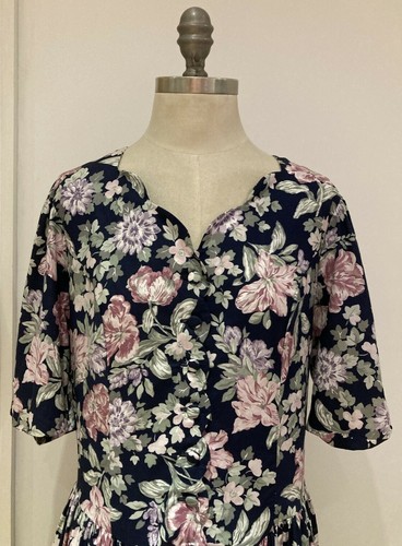 Laura Ashley 1980s Blue Floral Dress, Vintage Size 14 UK - Picture 2 of 11