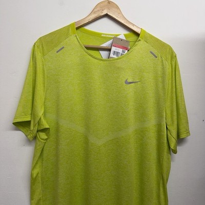 Herren Nike Laufshirt Breathe Rise 365 Gr. Large Volt CZ9184-308 Brandneu