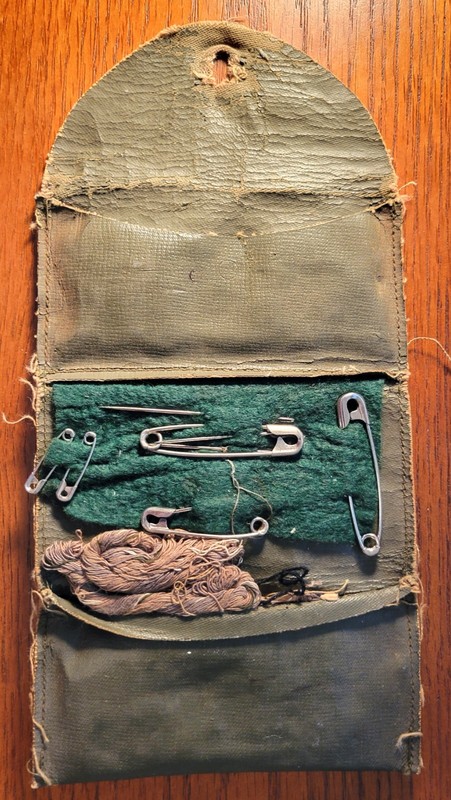 Housewife WWII Army Sewing Kit