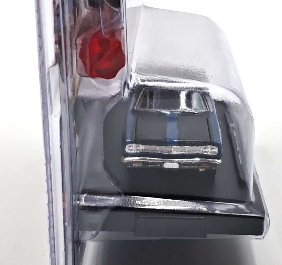 2025 M2 O'Reilly Exclusive 1969 Plymouth Road Runner Hemi Wheel Swap 1/5000 NEW! - Image 4 of 4