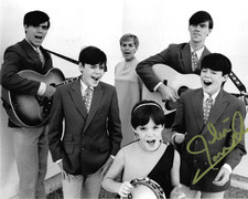 * JOHN COWSILL * signed 8x10 photo * THE COWSILLS * COA *