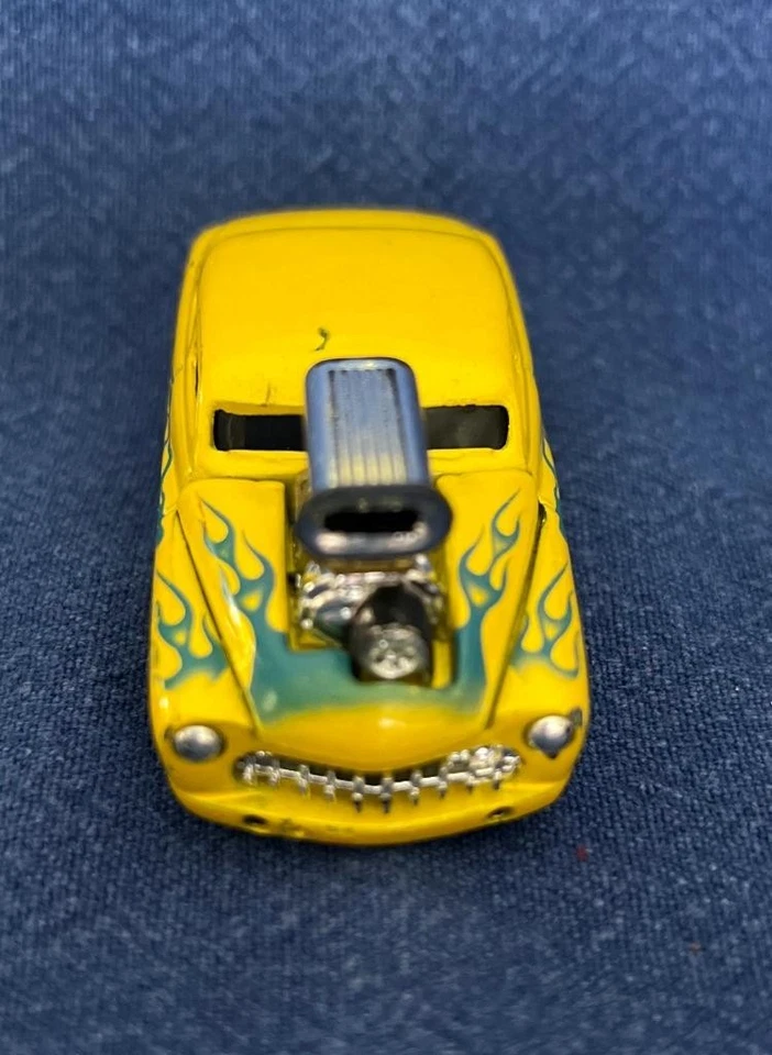 '49 Coupe Yellow Muscle Machine 2002 Funline Diecast 1:64 Mercury - Image 3 of 4