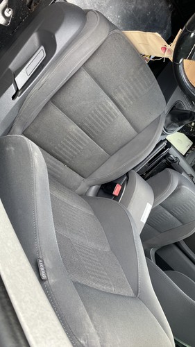 SITZ LINKS VORNE Volkswagen Touran (1T1/T2) MPV 2.0 TDI DPF (BMM) 1K4881105PH