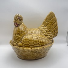Vintage Farmhouse 1970’s Ceramic Chicken Hen on Nest Egg Holder/ Storage 