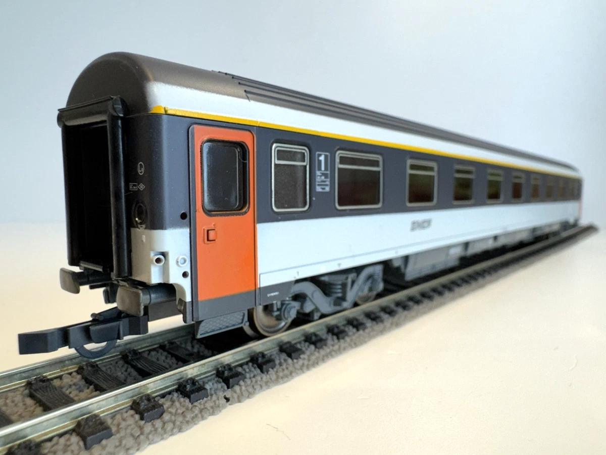 Roco Voiture Corail+ 1ère Classe - 45379 édition 2 - Neuf Et Rare