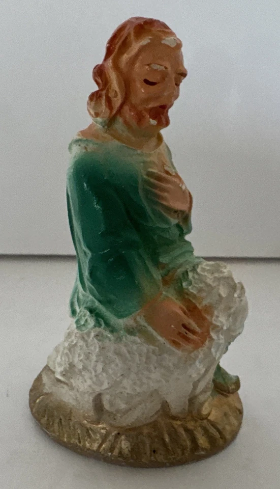 Nativity Shepherd with Sheep Chalkware 3” Tall Vintage 1940’s Beautiful - Imagem 2 de 4