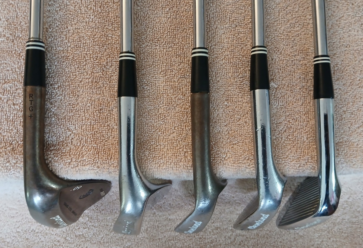 TZ GOLF - Cleveland Reg 588 45*, 49*, 53*, 56*, 60* Wedge SET  display picture 1