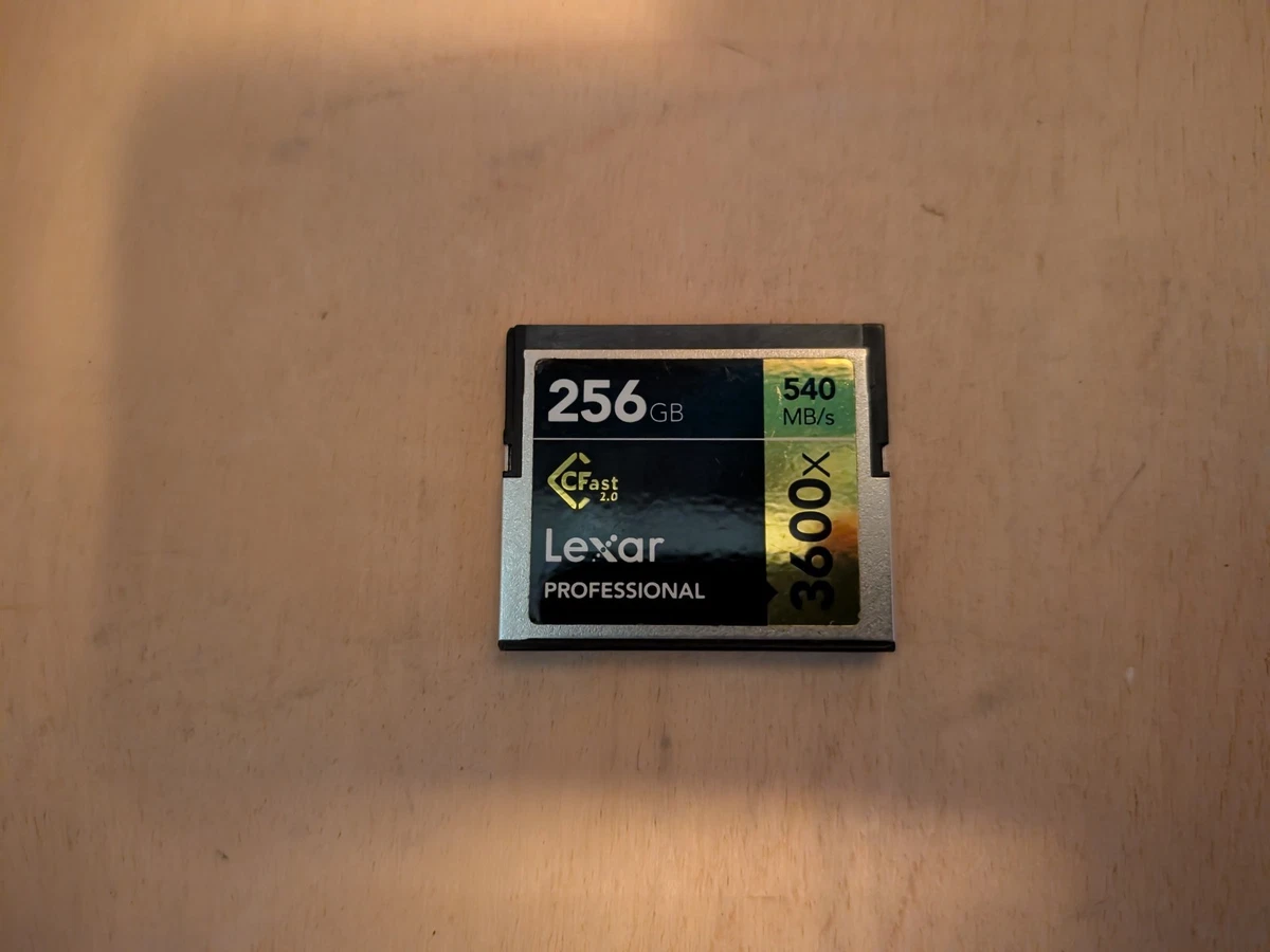 LC42-CRBJP3500　レキサーメディア　CFFASTカード Amazon | Lexar Professional 3500x 128GB CFast 2.0 カード 最大525MB