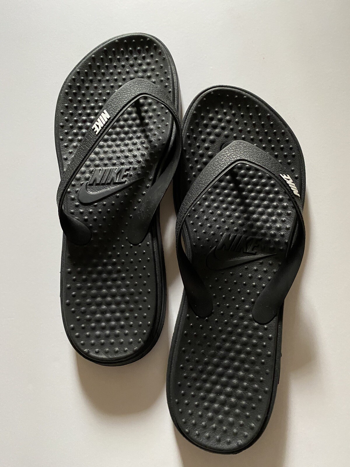 nike solay flip flops womens