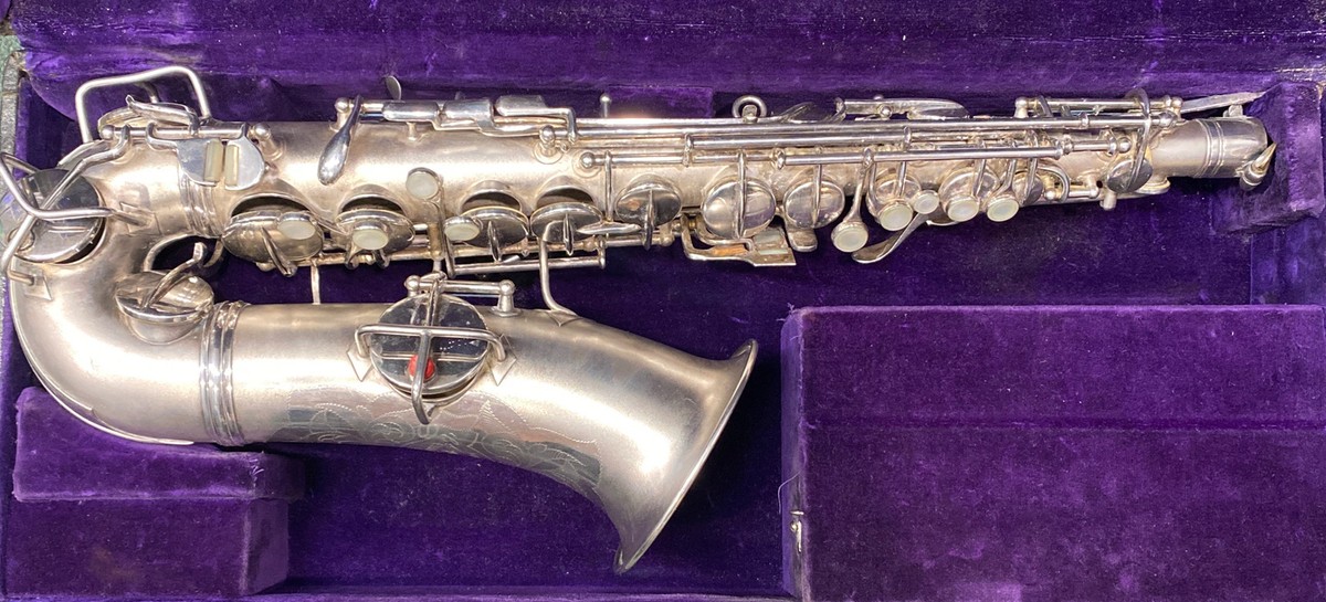 DE FABRIEK．MADE IN SPAIN．超希少オリジナル盤！ C. G. CONN VINTAGE NEW WONDER SERIES SILVER ALTO SAX FOR