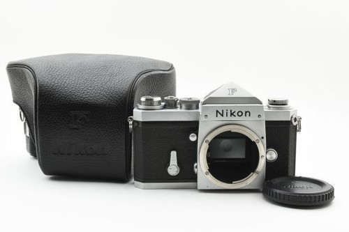 Nikon F Argenté (argentique 35mm) + Nikkor 50mm F/1.4 – Excellent état