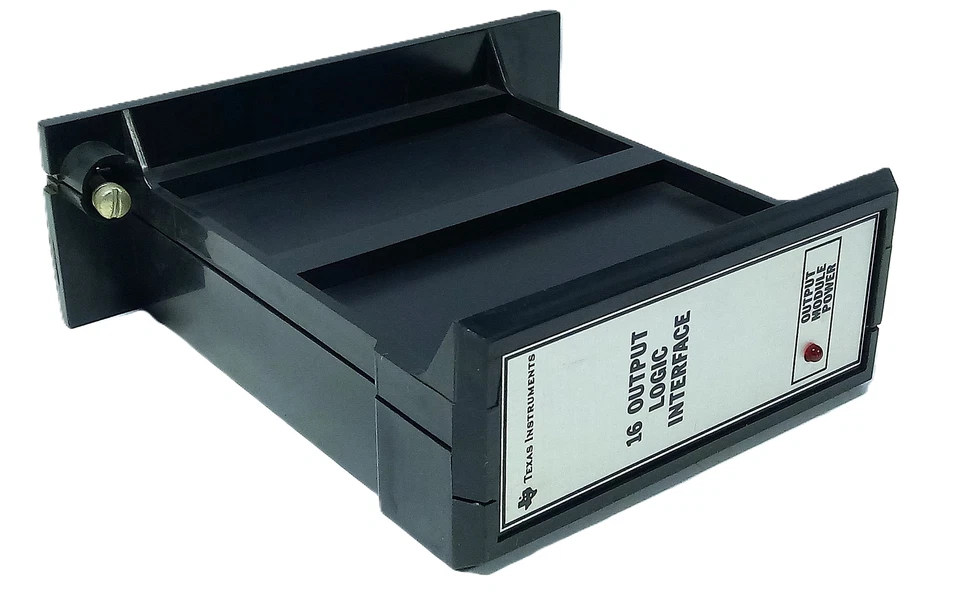 Texas Instruments 6MT32 16 Point PLC Output Module - Image 3 of 4