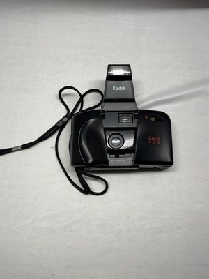 Kodak Star 935 Auto Flash 35mm Point & Shoot Film Camera Untested