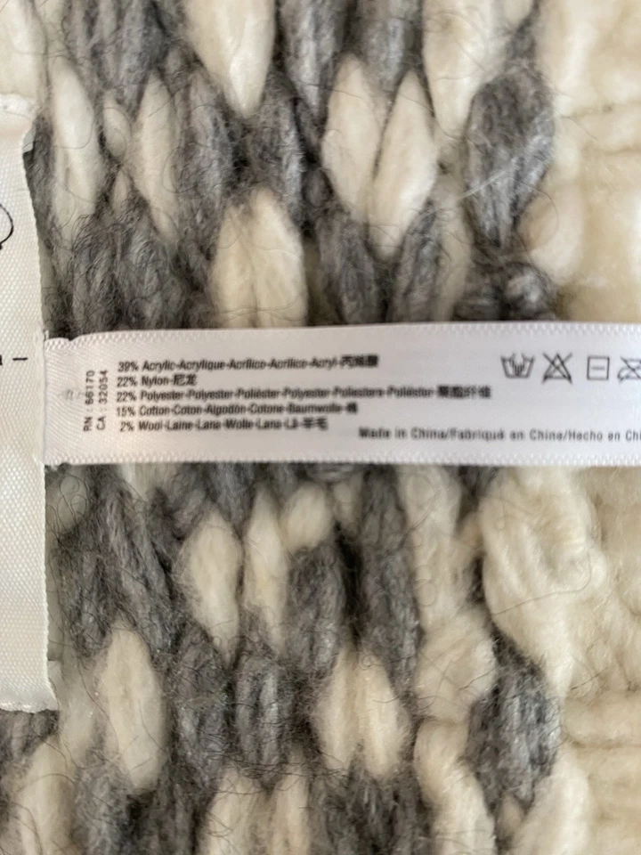 Gorro tejido Anthropologie x Laura Dalgaard Reese rosa blanco dorado sombrero cottagecore Foto 4 de 4