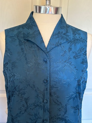 Talbots Womens Pure Silk Sleeveless Collared Button Up Blouse Embroidered Sz 10 - Picture 2 of 9