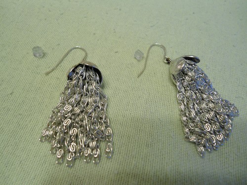 Silver Tone Dangle Strand Earrings Beautiful Nice Gift - Imagen 7 de 11