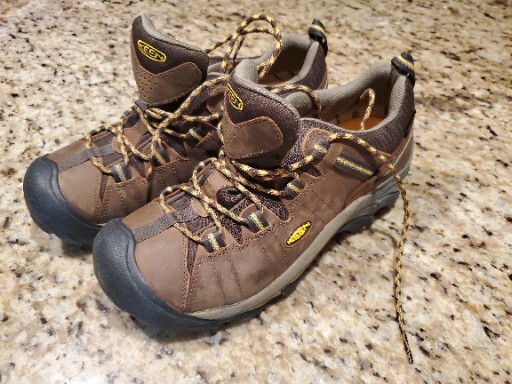 Scarpe da trekking da trail da uomo marroni Keen US8 5 superpiedi in pelle