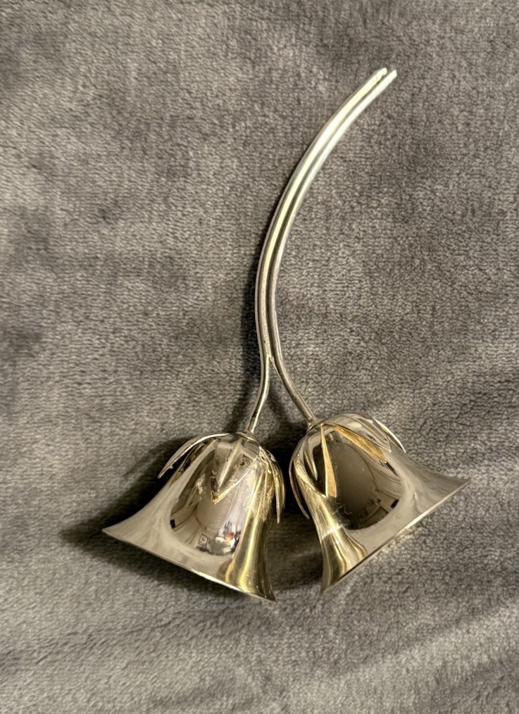 Vintage-Style Silver-Tone Double Bell In Lily Flower Shape