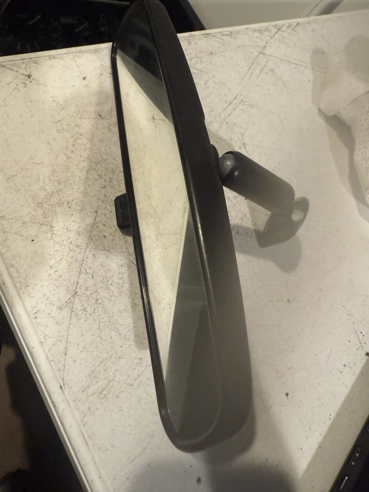 Espejo retrovisor interior Subaru Forester 2001-2002 OEM E8011681 Foto 2 de 4