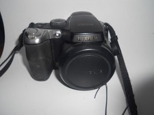 Fujifilm Finepix S8100fd 10.0mp Digital Bridge camera, Black - Tested