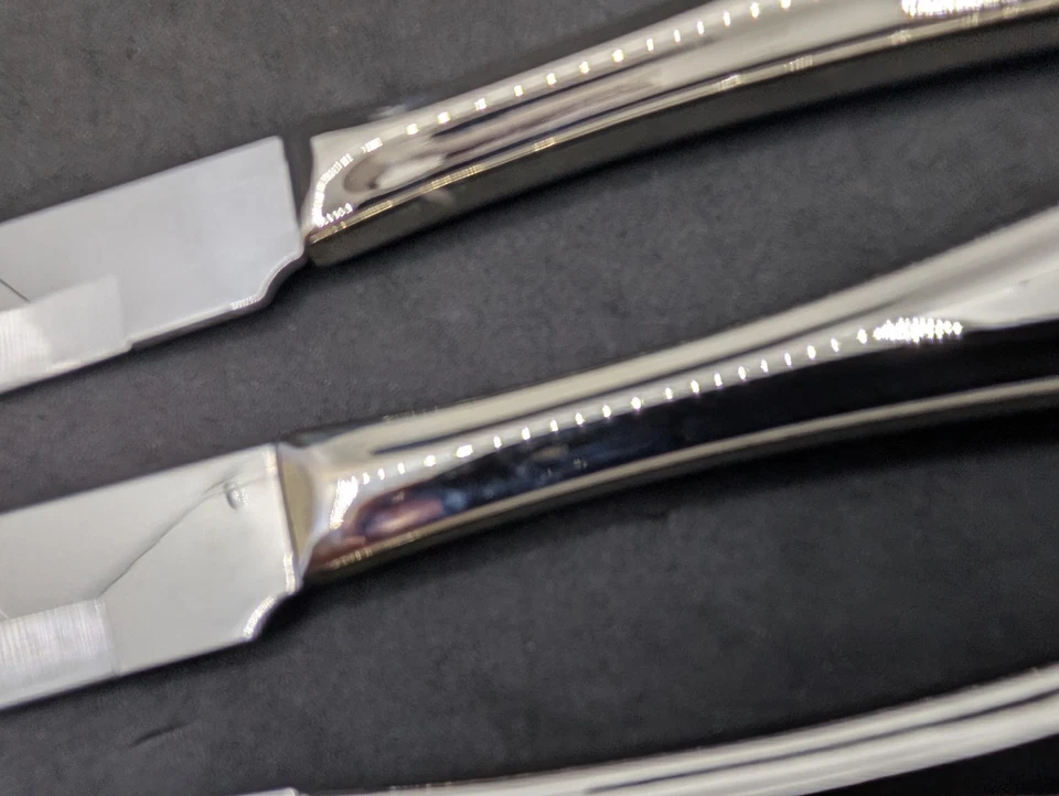 Juego 4 cuchillos para carne Gorham Studio de acero inoxidable en caja original Foto 3 de 4