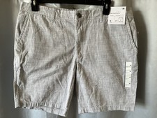 Goodfellow Co Men s Every Wear 9 Flat Front Chino Shorts NWT 38 Waist