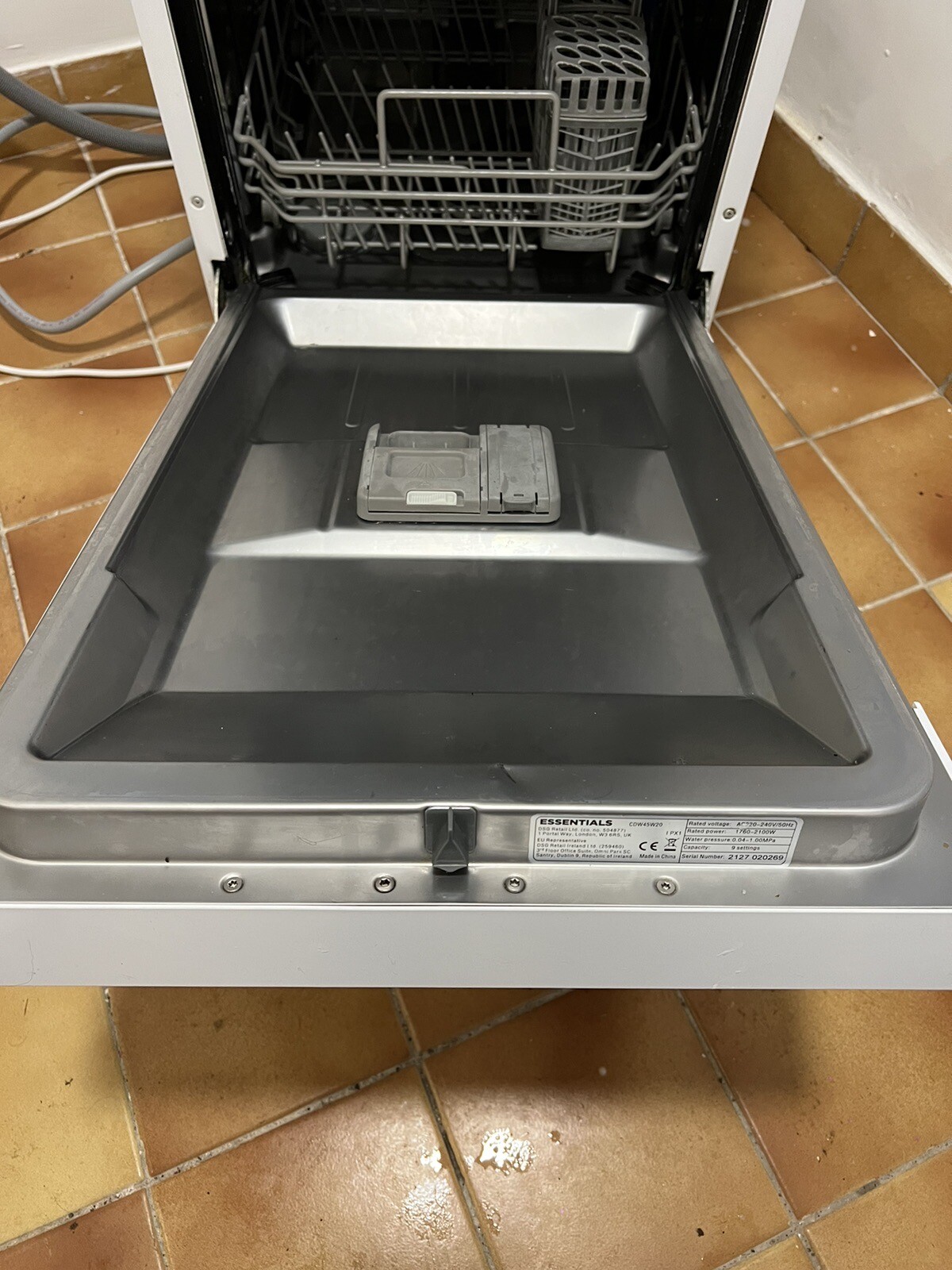 Curry’s Essential Slimline Dish Washer CDW45W20 Dishwasher eBay