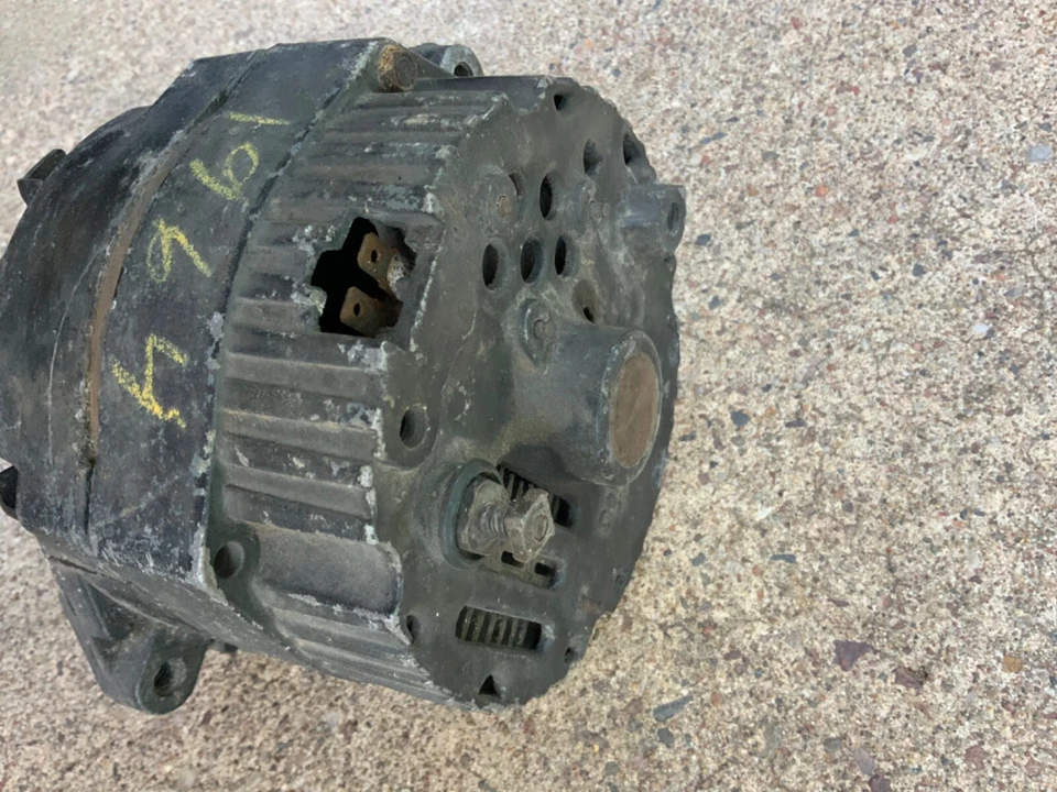 Alternador OEM GM 1968 CHEVROLET CHEVELLE Nova Camaro Impala 63A 8D27 1102844 Foto 4 de 4