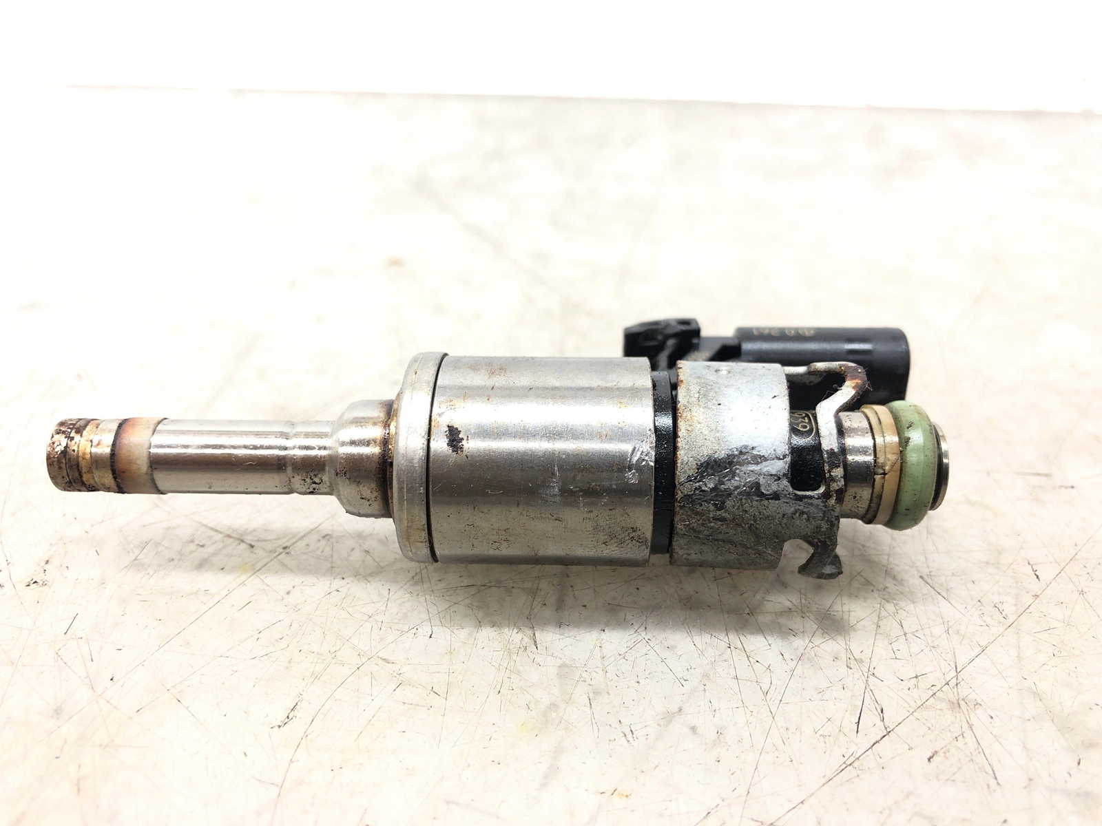 2016-2020 BENTLEY BENTAYGA 6.0L W12 FUEL INJECTOR SET 6 PCS 07P906036J OEM 2019