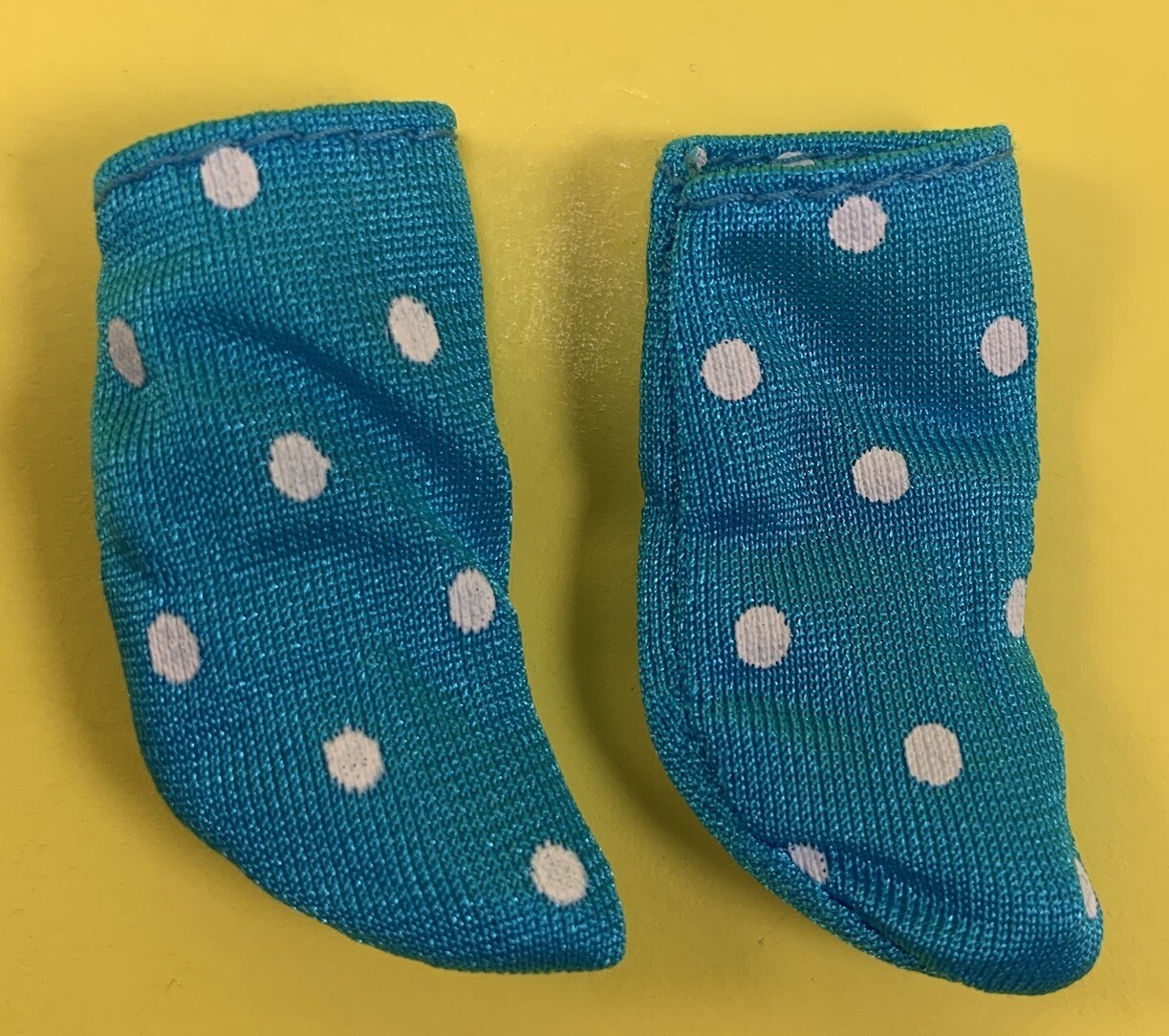 SAOLA BARBIE STACIE FRIEND 8” JANET BAMBOLA VESTITI McDonald’s UNIFORME SOLO CALZE BLU