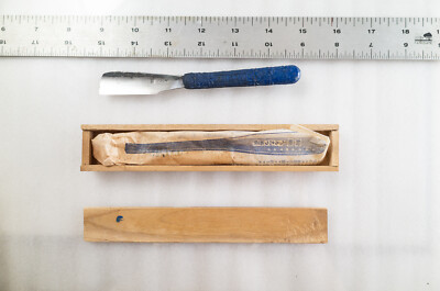 NOS Henkotsu Kamisori Japanese Straight Razor In Paulownia Box
