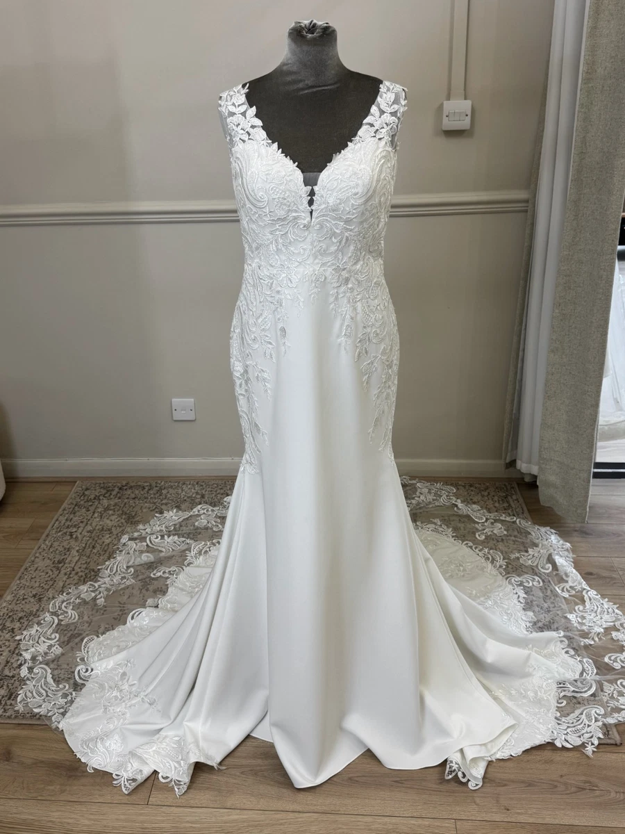 Fitted Wedding Dress for sale | eBay UK