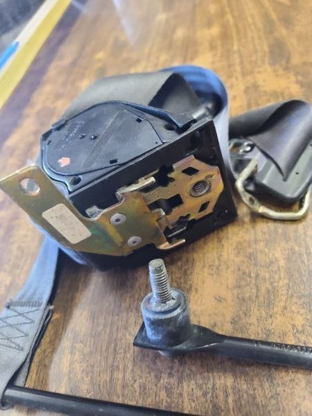 Driver Left Front Seat Belt Retractor Fits 99-02 Cougar 141470 thumbnail 3