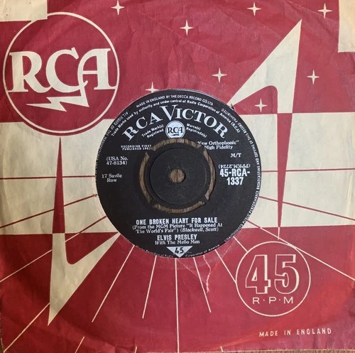 ELVIS PRESLEY 'One Broken Heart/They Remind Me' 1962 UK 45-RCA1337 ELVIS VG+!