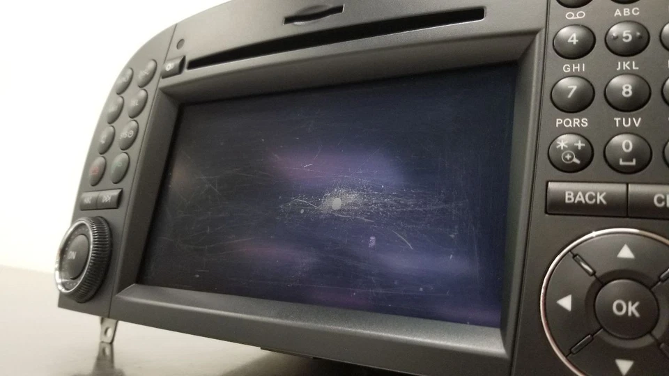 09 MERCEDES BENZ AMG SL63 R230 RADIO RECEIVER INFORMATION DISPLAY 2308702594 - Image 4 of 4