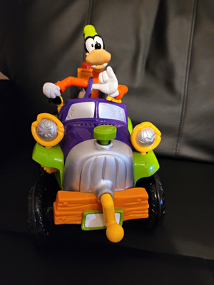 Goofy Jalopy Car Bumpy Ride Mattel 2000 Walt Disney Company No Remote